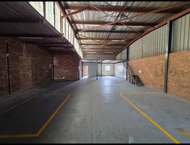 263M² WAREHOUSE TO LET IN WADEVILLE